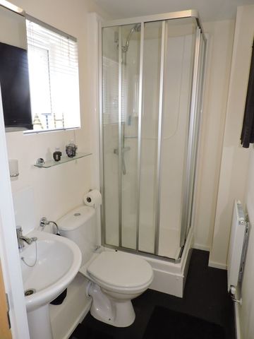  Image of 1 bedroom Terraced house to rent in Hewitt Road Basingstoke RG24 at Hewitt Road  Basingstoke, RG24 9FL