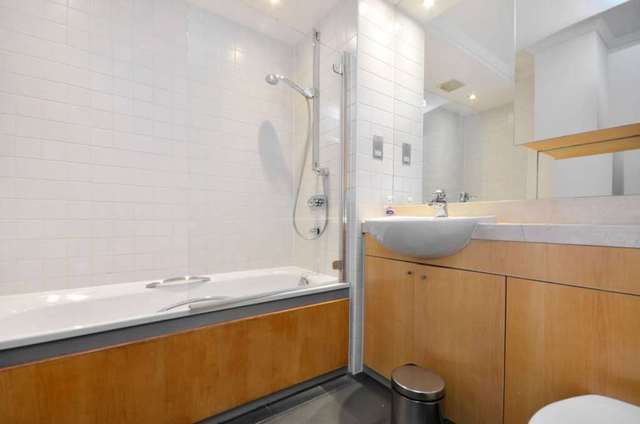  Image of 2 bedroom Apartment to rent in High Holborn London WC1V at High Holborn  London, WC1V 6DR