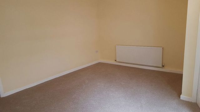  Image of 2 bedroom Flat to rent in High Street West Cornforth Ferryhill DL17 at High Street West Cornforth Ferryhill, DL17 9HR