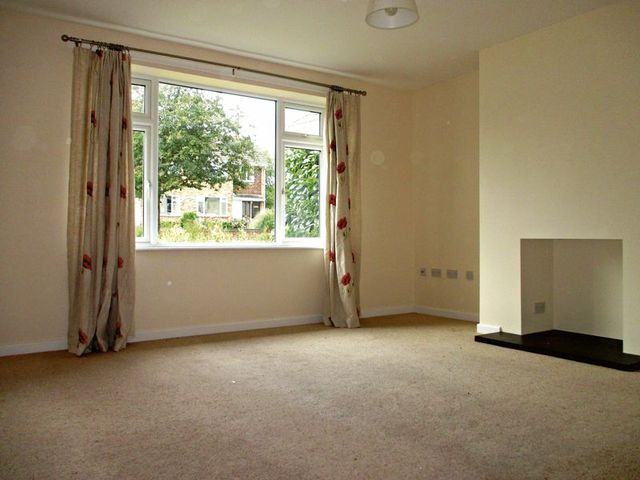  Image of 3 bedroom Semi-Detached house to rent in High Street Yelvertoft Northampton NN6 at High Street Yelvertoft Yelvertoft, NN6 6LF