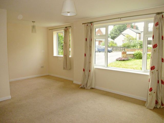  Image of 3 bedroom Semi-Detached house to rent in High Street Yelvertoft Northampton NN6 at High Street Yelvertoft Yelvertoft, NN6 6LF
