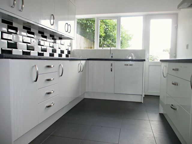  Image of 3 bedroom Semi-Detached house to rent in High Street Yelvertoft Northampton NN6 at High Street Yelvertoft Yelvertoft, NN6 6LF