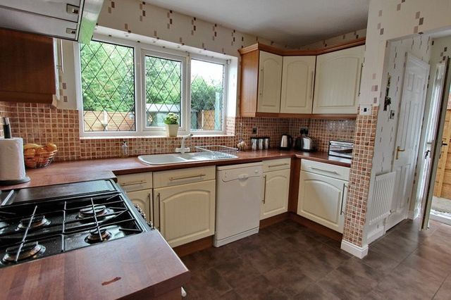  Image of 3 bedroom Detached house for sale in Highmeadow Radcliffe Manchester M26 at Highmeadow Radcliffe Manchester, M26 1YN
