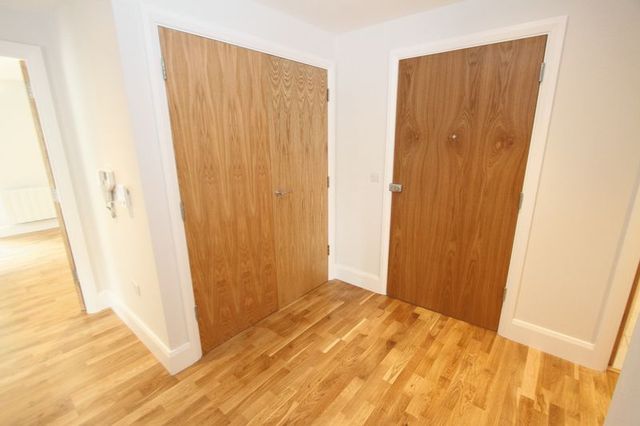  Image of 2 bedroom Flat to rent in Hill Road Clevedon BS21 at Hill Road  Clevedon, BS21 7PH