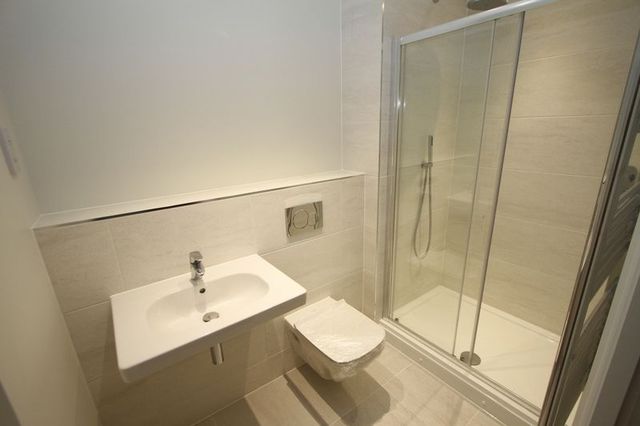 Image of 2 bedroom Flat to rent in Hill Road Clevedon BS21 at Hill Road  Clevedon, BS21 7PH