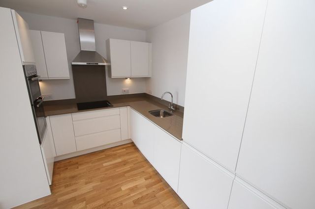  Image of 2 bedroom Flat to rent in Hill Road Clevedon BS21 at Hill Road  Clevedon, BS21 7PH