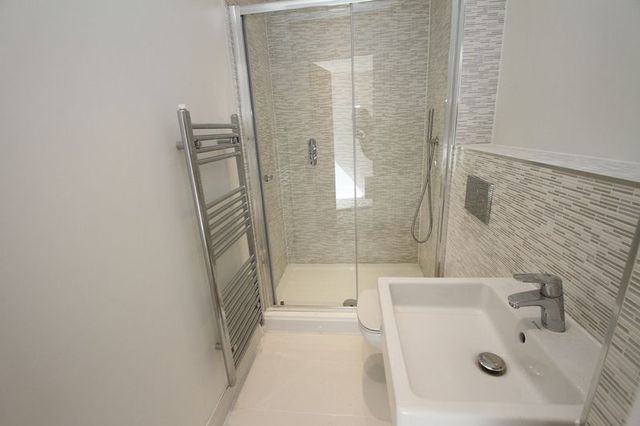  Image of 2 bedroom Flat to rent in Hill Road Clevedon BS21 at Hill Road  Clevedon, BS21 7PH