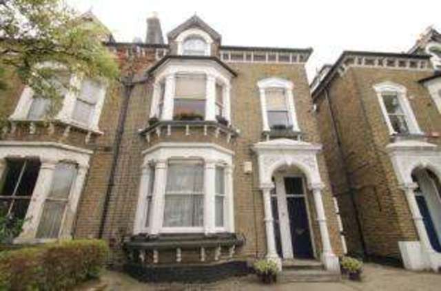  Image of 2 bedroom Flat for sale in Hither Green Lane London SE13 at London  Hither Green, SE13 6QA