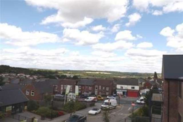  Image of 2 bedroom Flat to rent in Hyacinth Road Sheffield S5 at Sheffield, S5 6BE