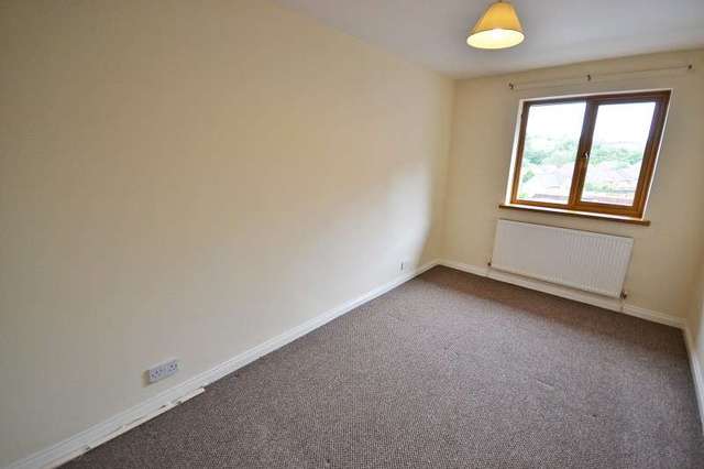  Image of 3 bedroom Terraced house to rent in Hopefield Court Newport NP20 at Hopefield Court  Newport, NP20 5EZ
