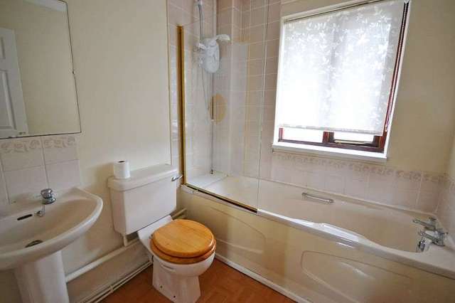  Image of 3 bedroom Terraced house to rent in Hopefield Court Newport NP20 at Hopefield Court  Newport, NP20 5EZ