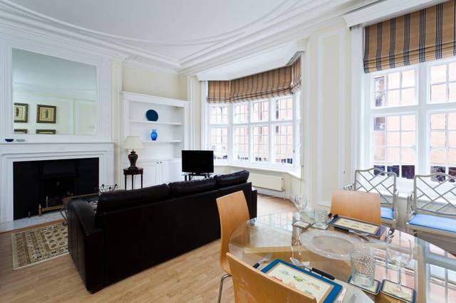  Image of 1 bedroom Flat to rent in Hornton Street London W8 at Hornton Street  London, W8 4NT