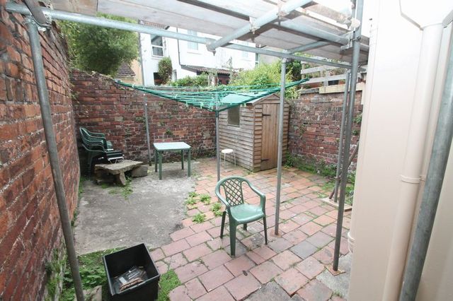  Image of 1 bedroom Property to rent in Coronation Road Southville Bristol BS3 at Coronation Road Southville Bristol, BS3 1AX
