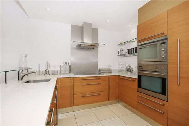 Image of 2 bedroom Apartment to rent in Queenstown Road London SW8 at Queenstown Road Chelsea Bridge Wharf London, SW8 4NN