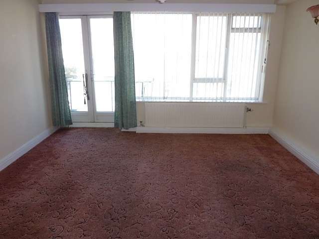  Image of 2 bedroom Flat for sale in Howard Square Eastbourne BN21 at 7 Howard Square  Eastbourne, BN21 4BH