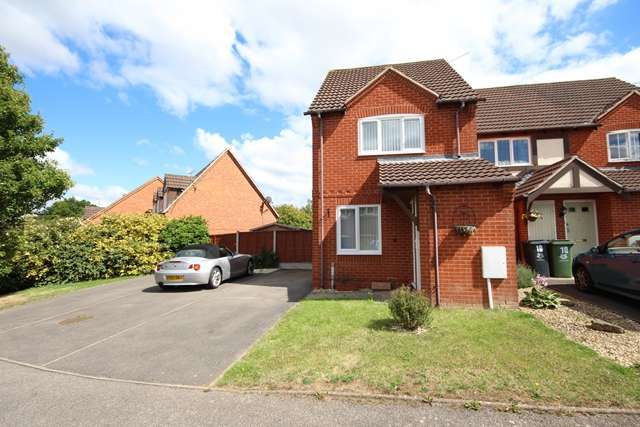  Image of 2 bedroom End of Terrace to rent in Caldy Avenue Worcester WR5 at Caldy Avenue St Peters Worcester, WR5 3UG