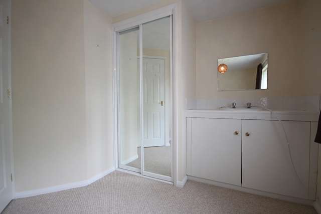  Image of 2 bedroom End of Terrace to rent in Caldy Avenue Worcester WR5 at Caldy Avenue St Peters Worcester, WR5 3UG