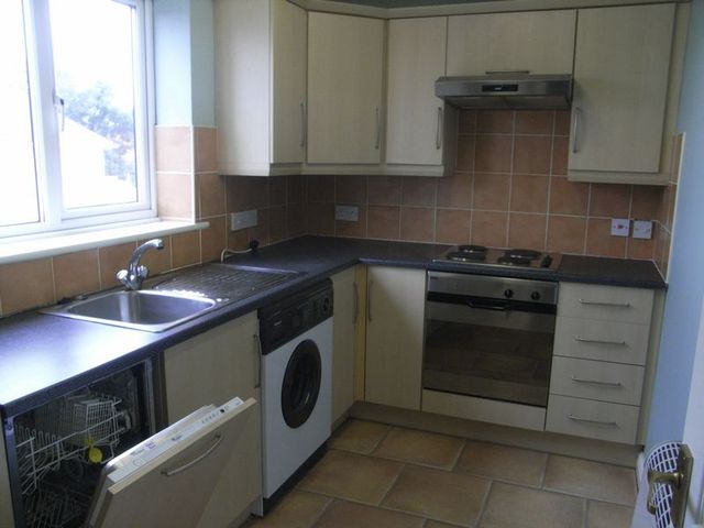  Image of 1 bedroom Flat to rent in Ingram Road Bloxwich Walsall WS3 at Ingram Road  Walsall, WS3 1LU