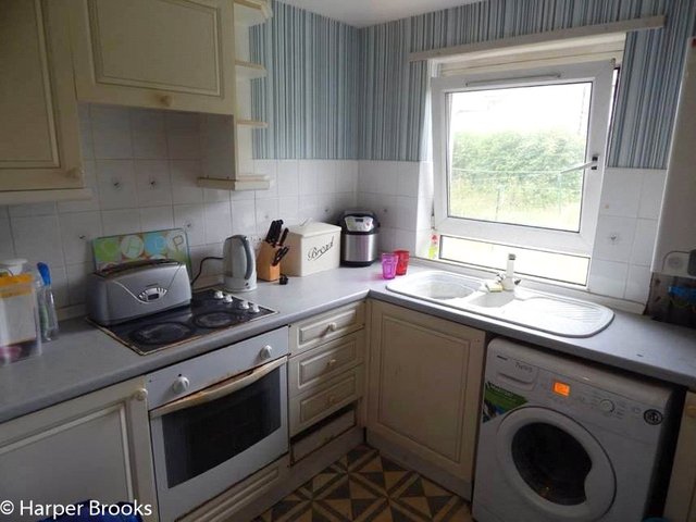  Image of 3 bedroom Apartment for sale in Inverkip Road Greenock PA16 at Greenock Inverclyde Chrisswell, PA16 0XR