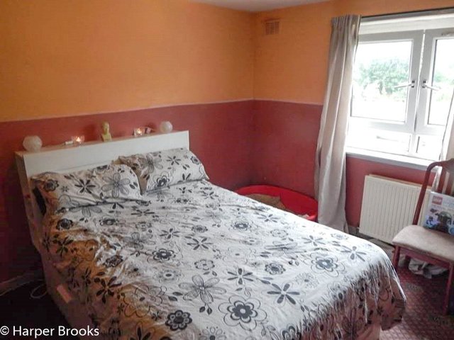  Image of 3 bedroom Apartment for sale in Inverkip Road Greenock PA16 at Greenock Inverclyde Chrisswell, PA16 0XR