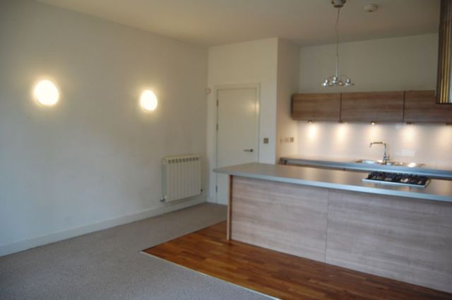  Image of 1 bedroom Flat for sale in Ivanhoe Road Aigburth Liverpool L17 at 14 Ivanhoe Road Aigburth Liverpool, L17 8XQ