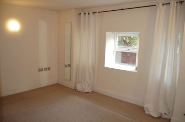  Image of 1 bedroom Flat for sale in Ivanhoe Road Aigburth Liverpool L17 at 14 Ivanhoe Road Aigburth Liverpool, L17 8XQ