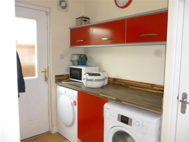  Image of 4 bedroom Detached house to rent in Jean Armour Drive Annandale Kilmarnock KA1 at Kilmarnock East Ayrshire East Ayrshire, KA1 2SD