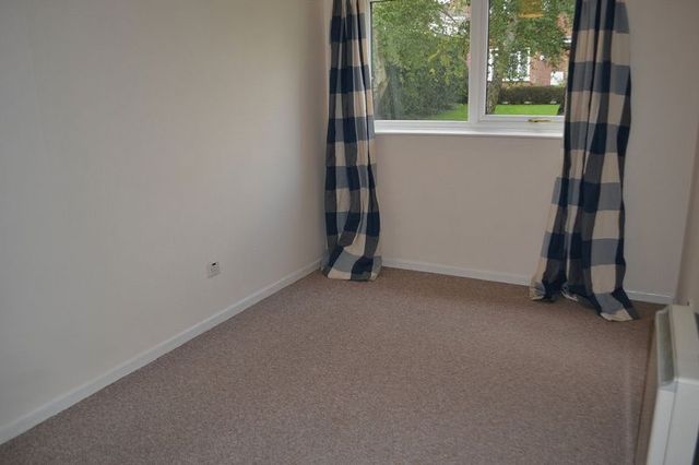  Image of 1 bedroom Flat to rent in Jolly Gardeners Court Norwich NR3 at Jolly Gardeners Court  Norwich, NR3 3HD