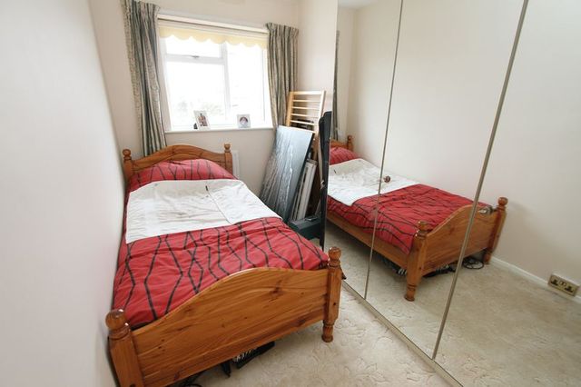  Image of 3 bedroom Terraced house to rent in Kelting Grove Clevedon BS21 at Kelting Grove  Clevedon, BS21 6YF
