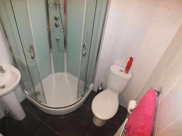  Image of 1 bedroom Detached house to rent in Kensington Road Reading RG30 at Reading Berkshire Reading, RG30 2SZ