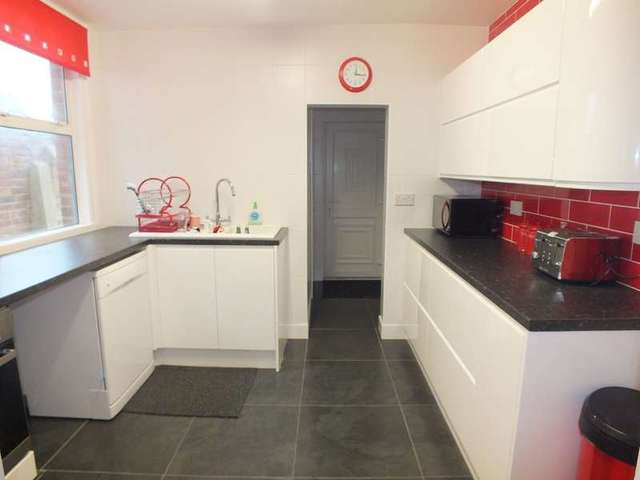  Image of 1 bedroom Detached house to rent in Kensington Road Reading RG30 at Reading Berkshire Reading, RG30 2SZ