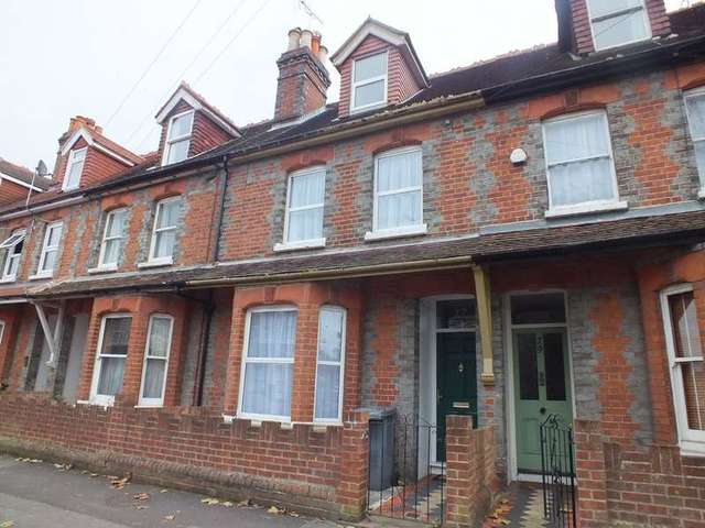  Image of 1 bedroom Detached house to rent in Kensington Road Reading RG30 at Reading Berkshire Reading, RG30 2SZ