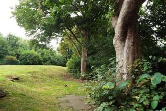  Image of 2 bedroom Flat to rent in Kenilworth Close Worcester WR3 at Worcester, WR3 8NE