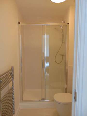  Image of 2 bedroom Apartment to rent in Kestrel Road Farnborough GU14 at Kestrel Road  Farnborough, GU14 7GP