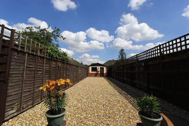  Image of 3 bedroom Terraced house for sale in Keswick Gardens Hull HU6 at Keswick Gardens  Hull, HU6 8TD