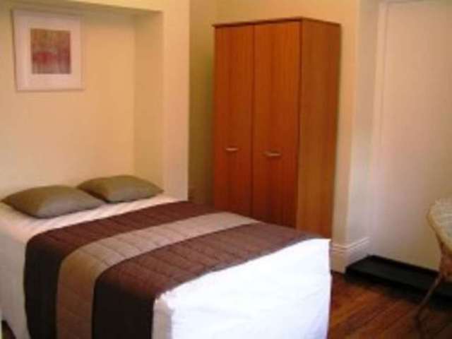  Image of 2 bedroom Flat to rent in Chalton Street London NW1 at Chalton Street NW1 London, NW1 1HR