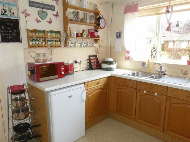  Image of 3 bedroom Detached house for sale in Kingfisher Drive Durrington Salisbury SP4 at Kingfisher Drive  Durrington, SP4 8LJ