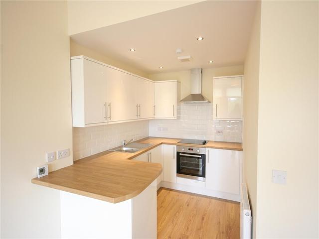  Image of 2 bedroom Flat to rent in Kings Park Road Glasgow G44 at Kings Park Glasgow Glasgow, G44 4SU