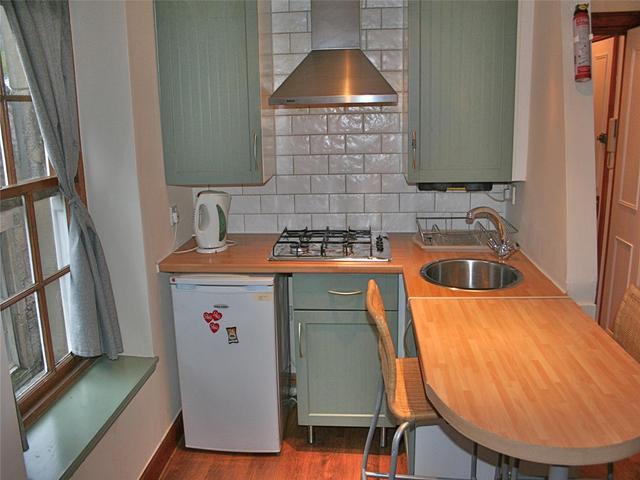  Image of 1 bedroom Studio flat to rent in King