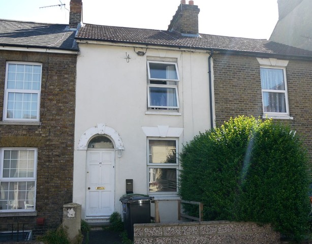  Image of 1 bedroom Detached house to rent in Kingsley Road Maidstone ME15 at Maidstone, ME15 7UW