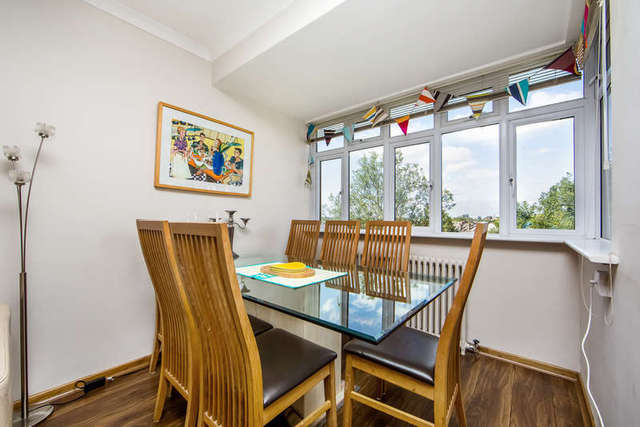  Image of 3 bedroom Flat for sale in Kingston Hill Kingston upon Thames KT2 at Surrey  Kingston upon Thames, KT2 7QH