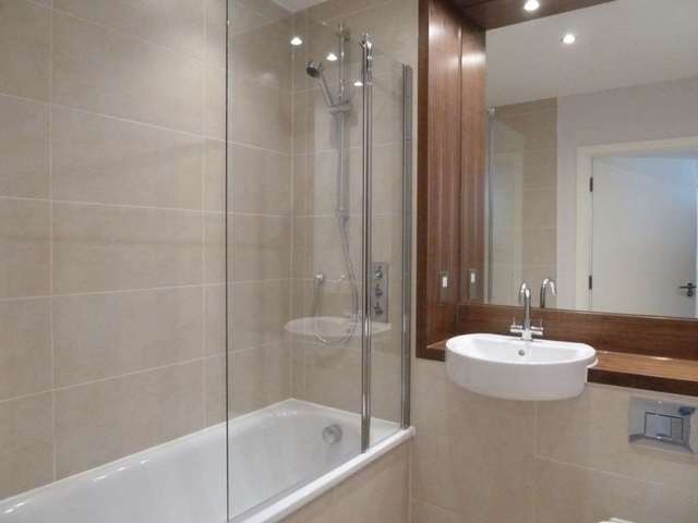 Image of 1 bedroom Flat to rent in Knapp Road London E3 at Knapp Road  London, E3 4BP