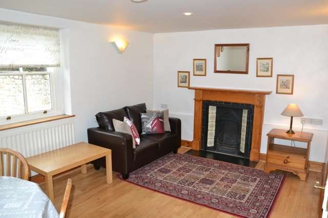  Image of 3 bedroom Semi-Detached house to rent in Lambridge Street Bath BA1 at 2a Lambridge  Bath, BA1 6RX