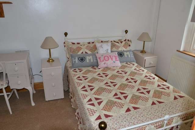  Image of 3 bedroom Semi-Detached house to rent in Lambridge Street Bath BA1 at 2a Lambridge  Bath, BA1 6RX