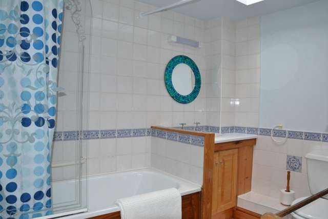  Image of 3 bedroom Semi-Detached house to rent in Lambridge Street Bath BA1 at 2a Lambridge  Bath, BA1 6RX