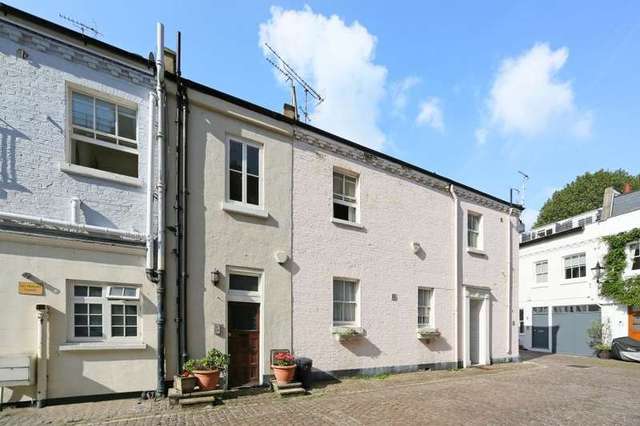  Image of 2 bedroom Ground Flat to rent in Lancaster Mews London W2 at Lancaster Mews  London, W2 3QQ