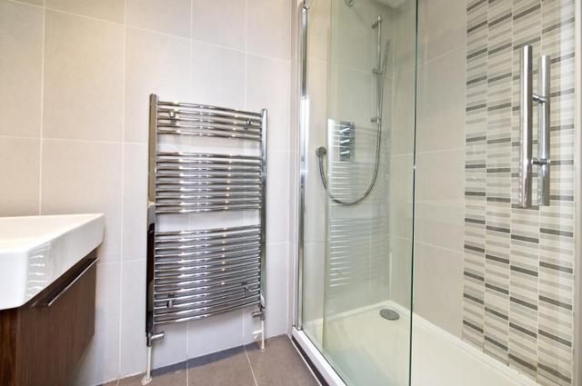  Image of 2 bedroom Flat to rent in Lancaster Road London W11 at Lancaster Road  London, W11 1QU