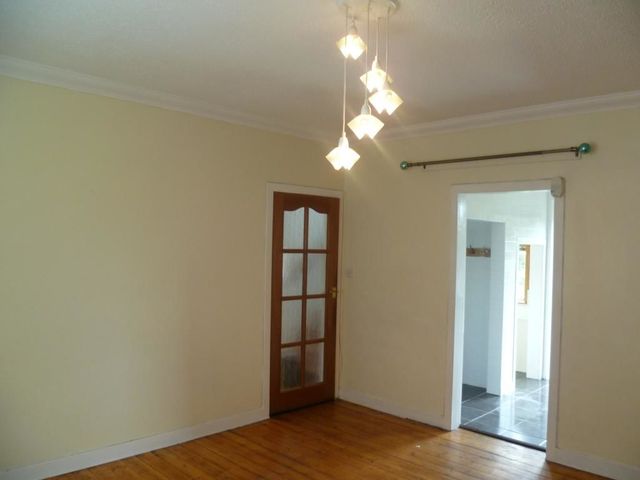  Image of 3 bedroom Flat to rent in Landel Street Markinch Glenrothes KY7 at Glenrothes Fife Fife, KY7 6AG