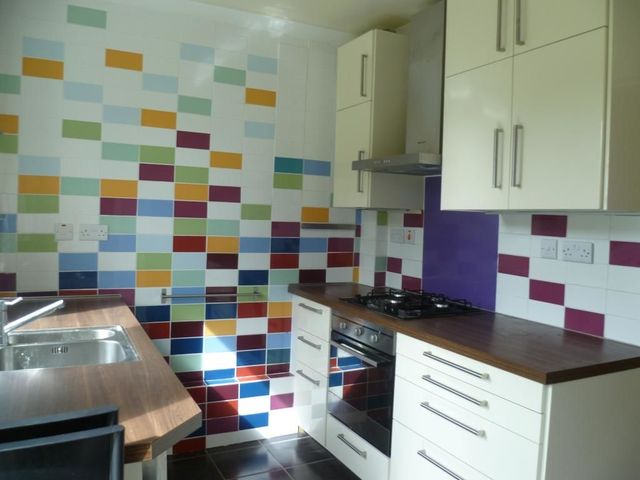  Image of 3 bedroom Flat to rent in Landel Street Markinch Glenrothes KY7 at Glenrothes Fife Fife, KY7 6AG