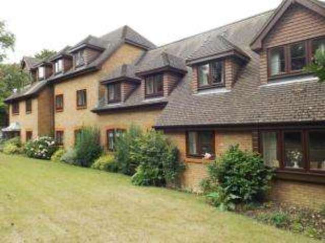  Image of 1 bedroom Flat for sale in Langdown Firs Langdown Lawn Hythe Southampton SO45 at Langdown Lawn Hythe Hythe, SO45 5BT